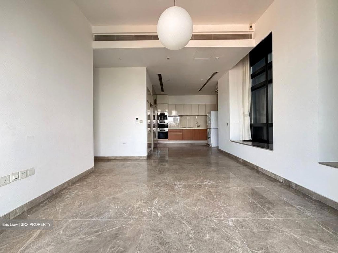 Nouvel 18 (D10), Condominium #629284071